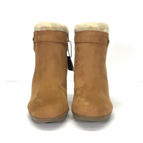 NIB Liz Claiborne Scrappy Heeled Ankle Booties - Picture 7 of 16